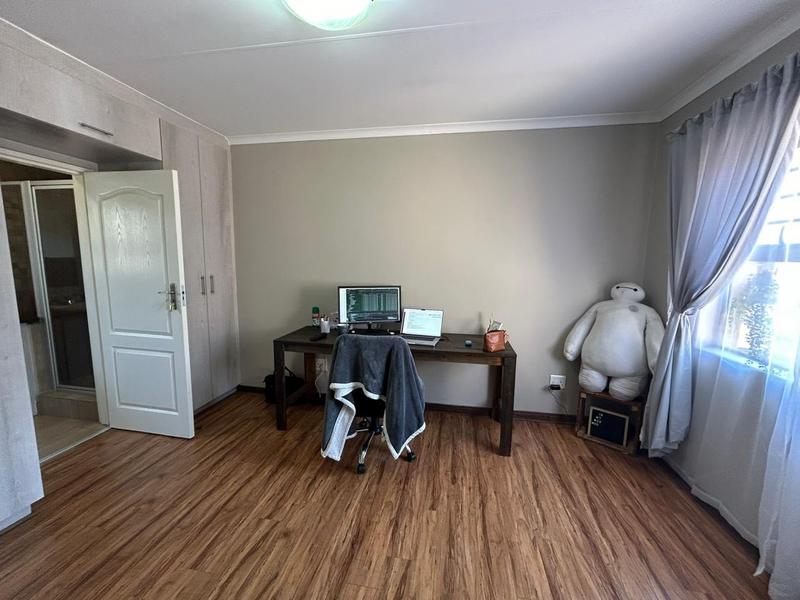 To Let 3 Bedroom Property for Rent in Deerness Gauteng