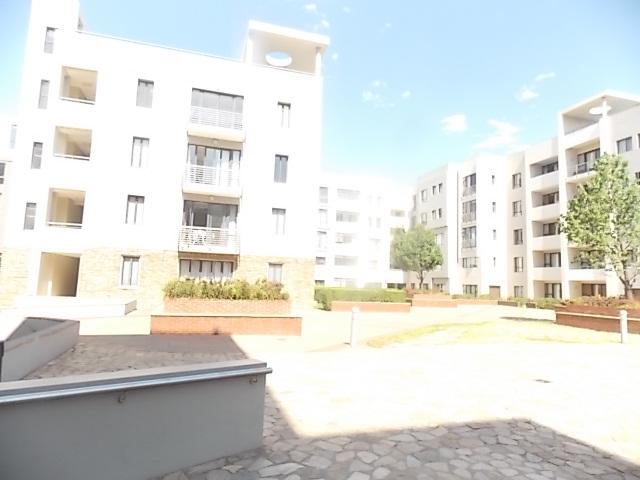 To Let 2 Bedroom Property for Rent in Bedford Gardens Gauteng