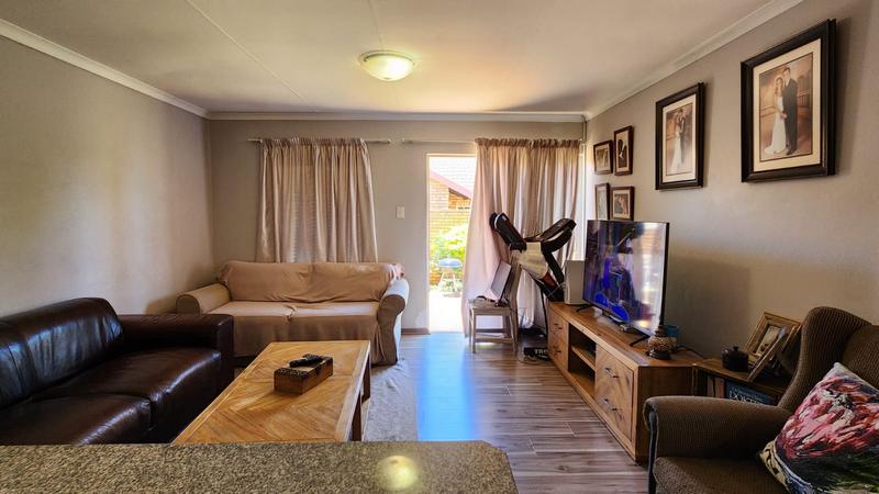 3 Bedroom Property for Sale in Wierdaglen Estate Gauteng