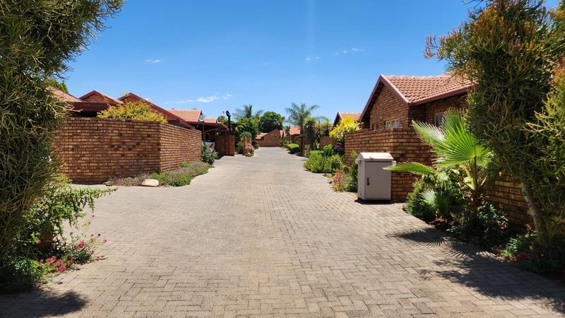 3 Bedroom Property for Sale in Wierdaglen Estate Gauteng