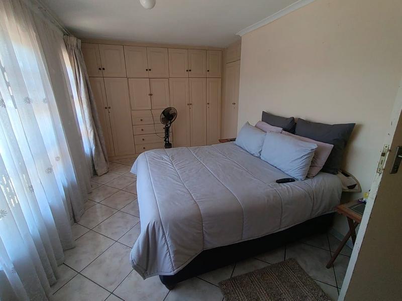 3 Bedroom Property for Sale in Diepkloof Gauteng