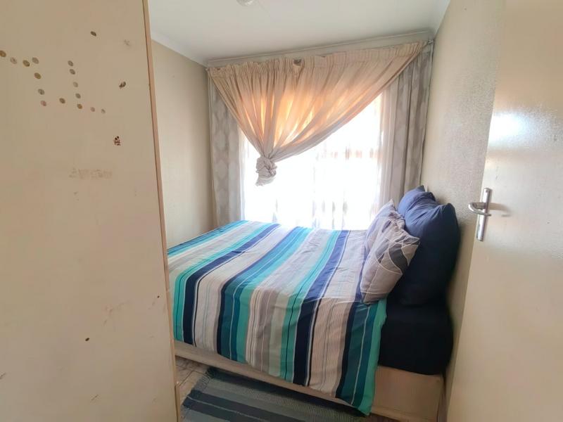 3 Bedroom Property for Sale in Diepkloof Gauteng