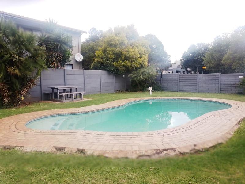 To Let 2 Bedroom Property for Rent in Rynfield Gauteng