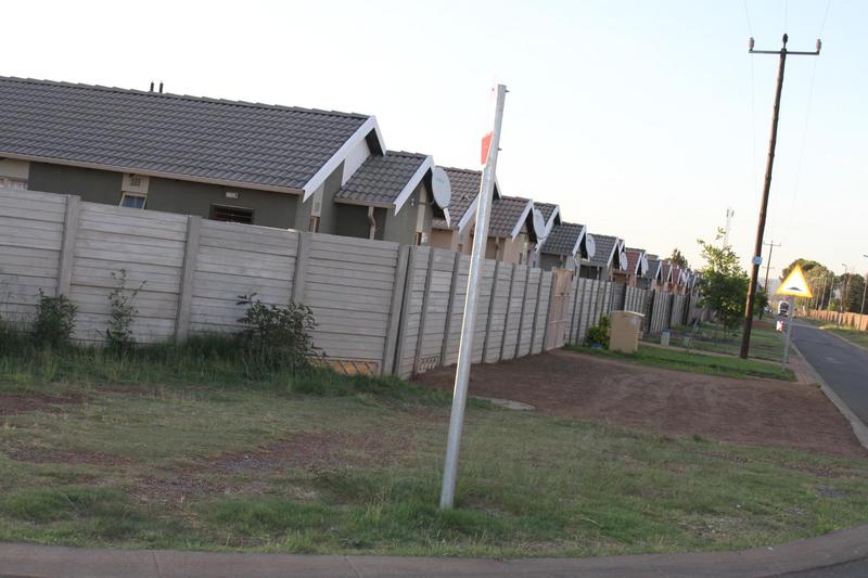 3 Bedroom Property for Sale in Sky City Gauteng