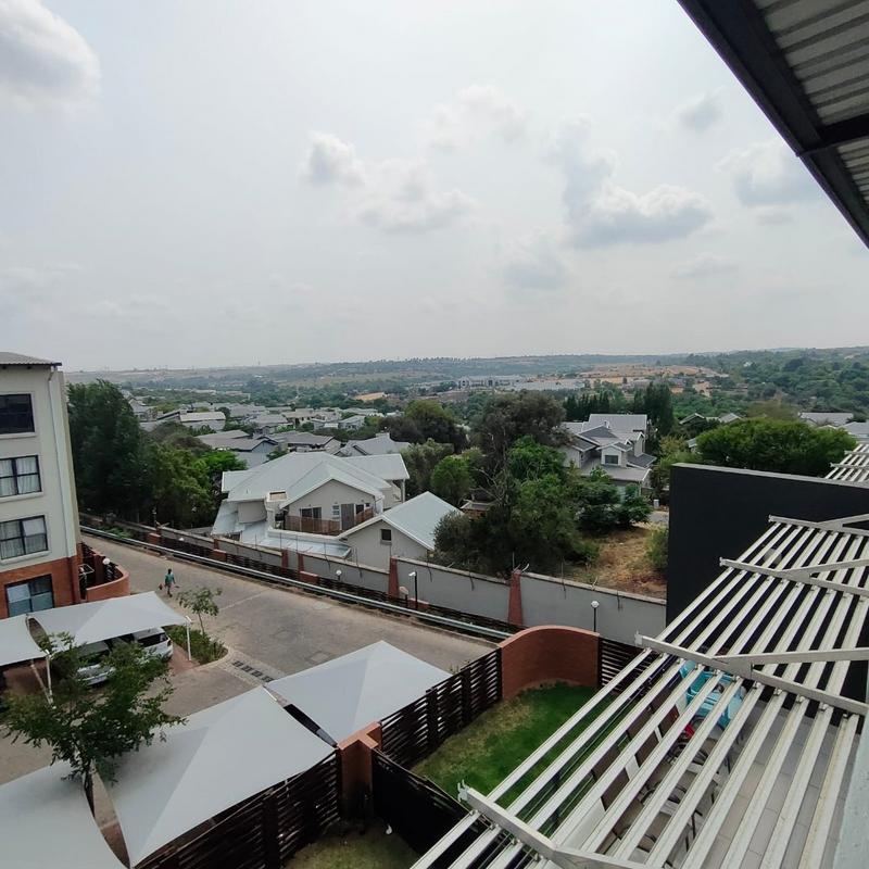 To Let 1 Bedroom Property for Rent in Fourways Gauteng