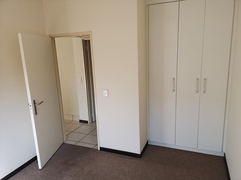 1 Bedroom Property for Sale in Paulshof Gauteng