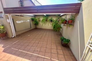 2 Bedroom Property for Sale in Mulbarton Gauteng