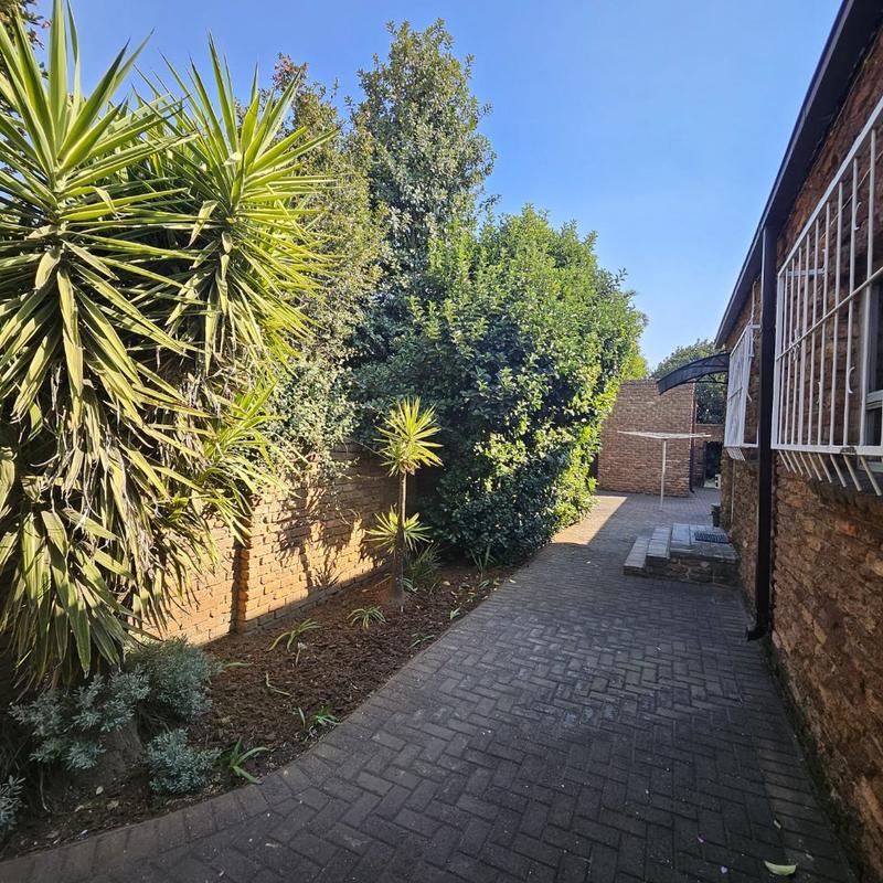 4 Bedroom Property for Sale in Vanderbijlpark SE 3 Gauteng