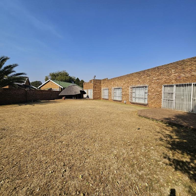 4 Bedroom Property for Sale in Vanderbijlpark SE 3 Gauteng