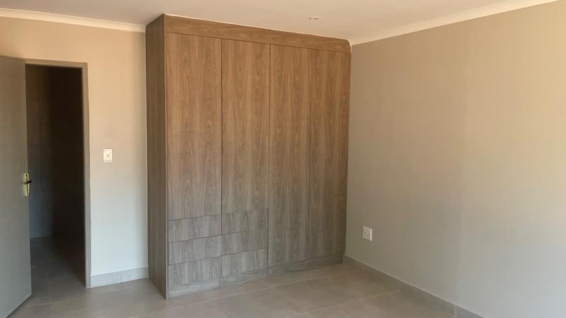 To Let 3 Bedroom Property for Rent in Raslouw Gauteng