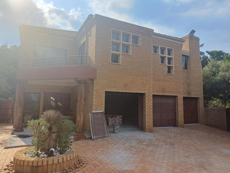 To Let 5 Bedroom Property for Rent in Eldopark Gauteng