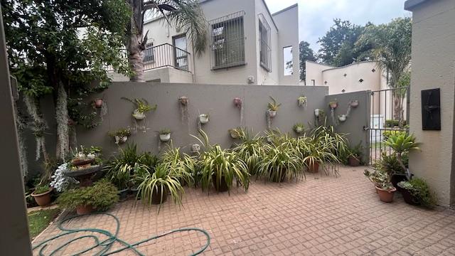 3 Bedroom Property for Sale in Bedfordview Gauteng