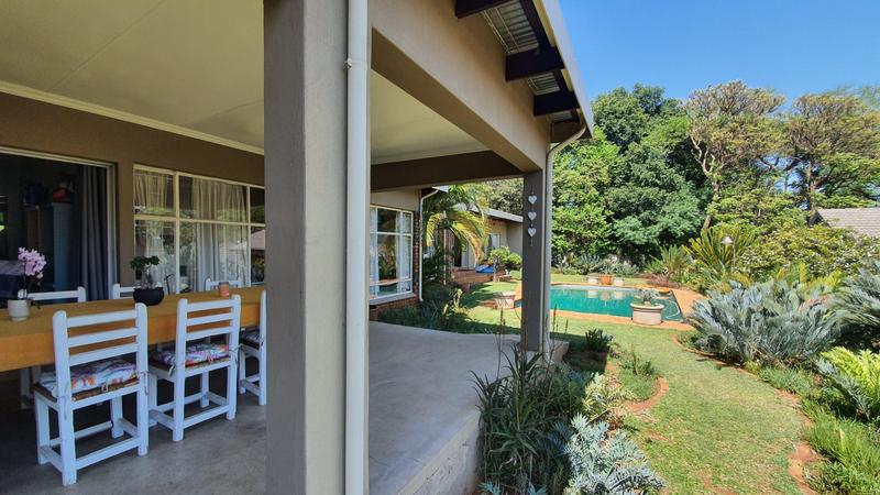 6 Bedroom Property for Sale in Florauna Gauteng