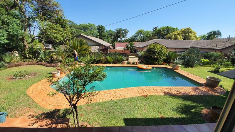 6 Bedroom Property for Sale in Florauna Gauteng