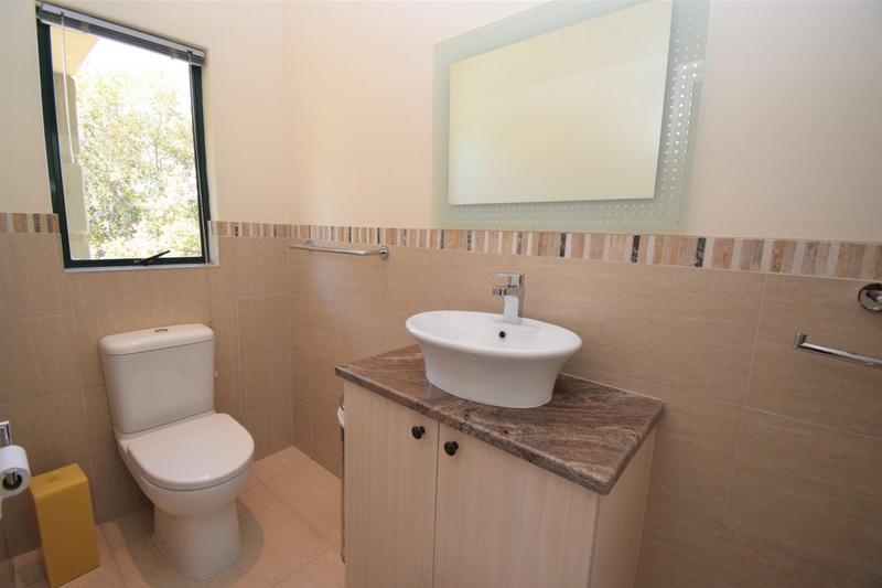 To Let 4 Bedroom Property for Rent in Dainfern Golf Estate Gauteng