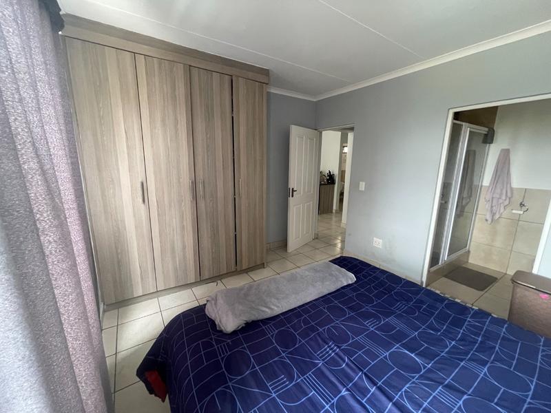 To Let 2 Bedroom Property for Rent in Ruimsig A H Gauteng