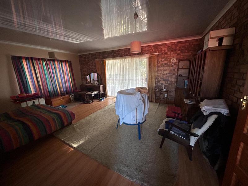 6 Bedroom Property for Sale in The Reeds Gauteng