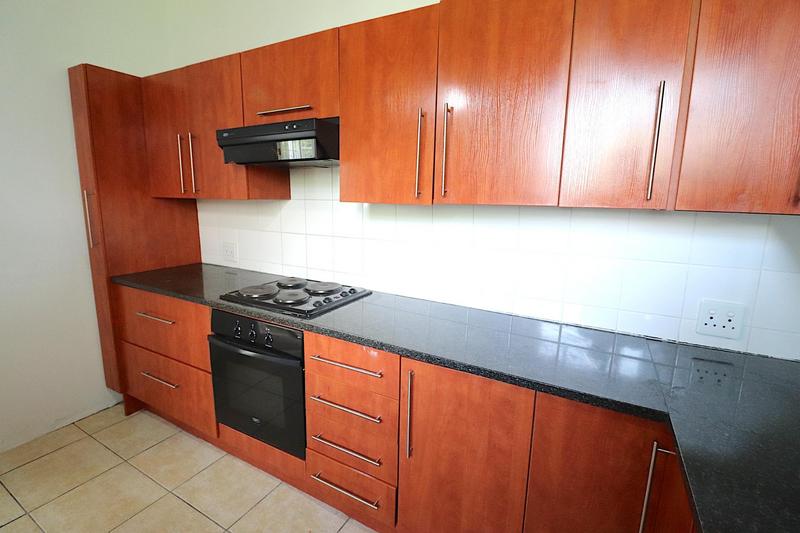 To Let 2 Bedroom Property for Rent in Craighall Park Gauteng