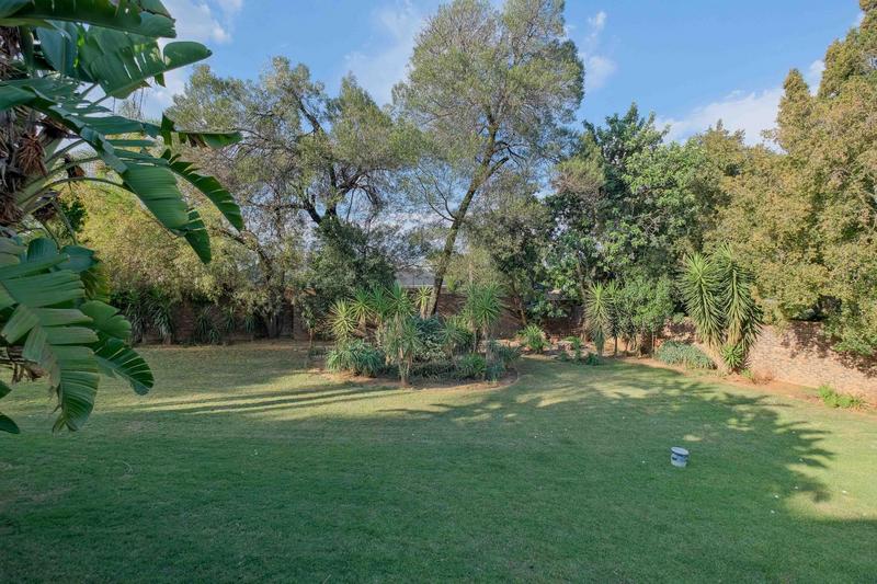 4 Bedroom Property for Sale in Erasmusrand Gauteng