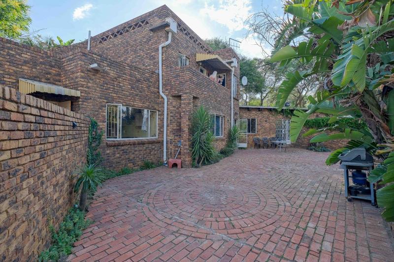 4 Bedroom Property for Sale in Erasmusrand Gauteng