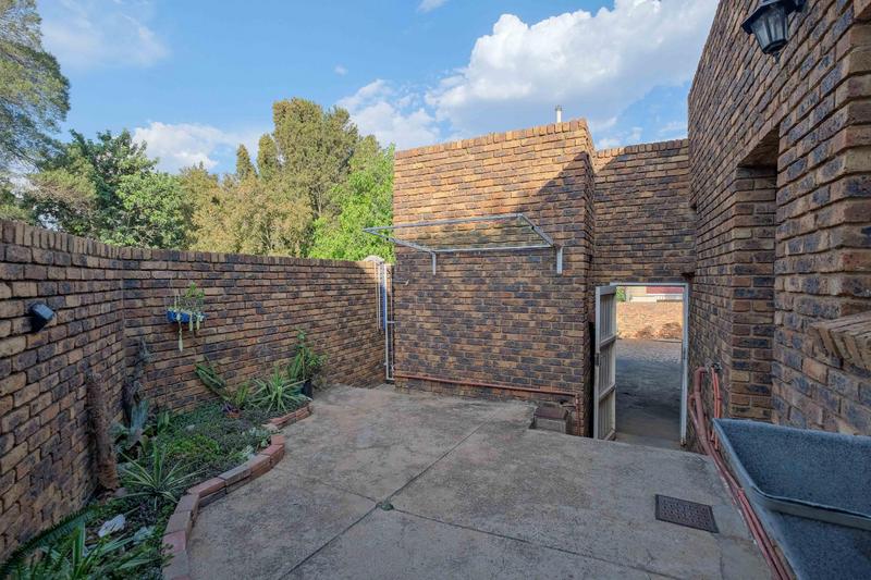 4 Bedroom Property for Sale in Erasmusrand Gauteng