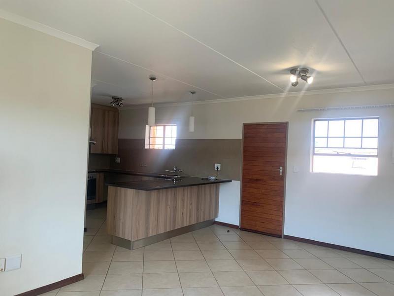 To Let 2 Bedroom Property for Rent in Monavoni A H Gauteng