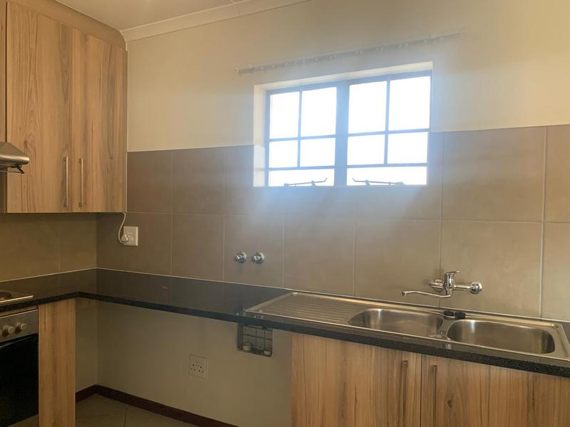 To Let 2 Bedroom Property for Rent in Monavoni A H Gauteng