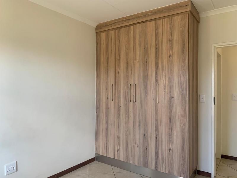 To Let 2 Bedroom Property for Rent in Monavoni A H Gauteng