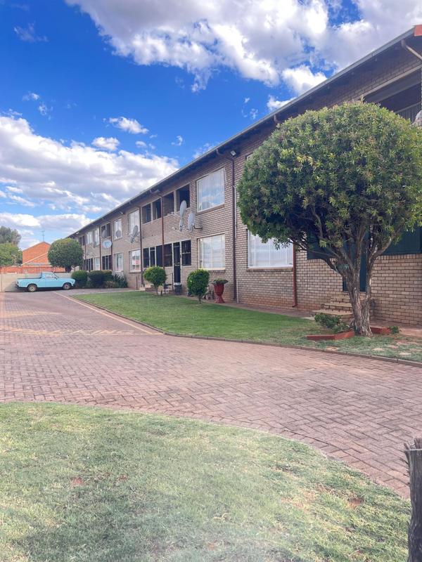 2 Bedroom Property for Sale in Randfontein Gauteng