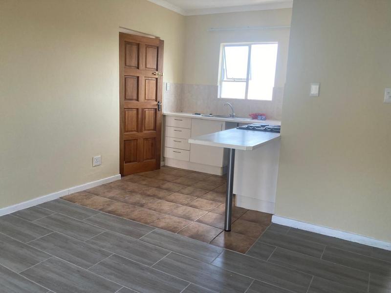 To Let 2 Bedroom Property for Rent in Northcliff Gauteng