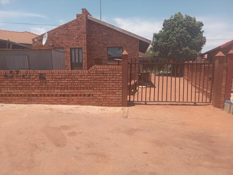 2 Bedroom Property for Sale in Soshanguve Gauteng