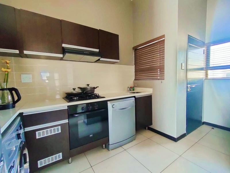 To Let 1 Bedroom Property for Rent in Fourways Gauteng