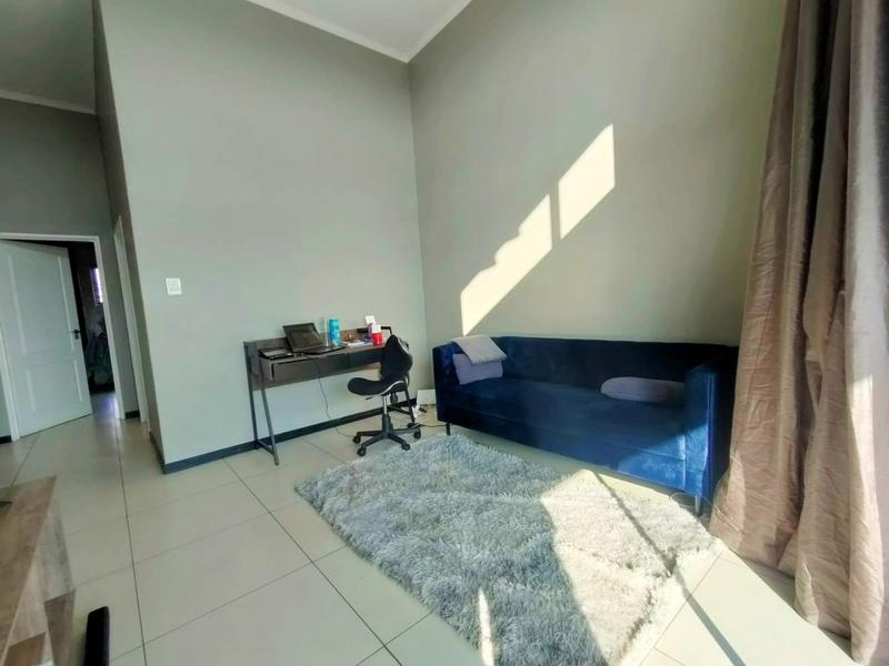 To Let 1 Bedroom Property for Rent in Fourways Gauteng