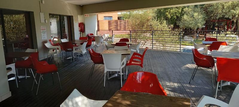 To Let 1 Bedroom Property for Rent in Fourways Gauteng