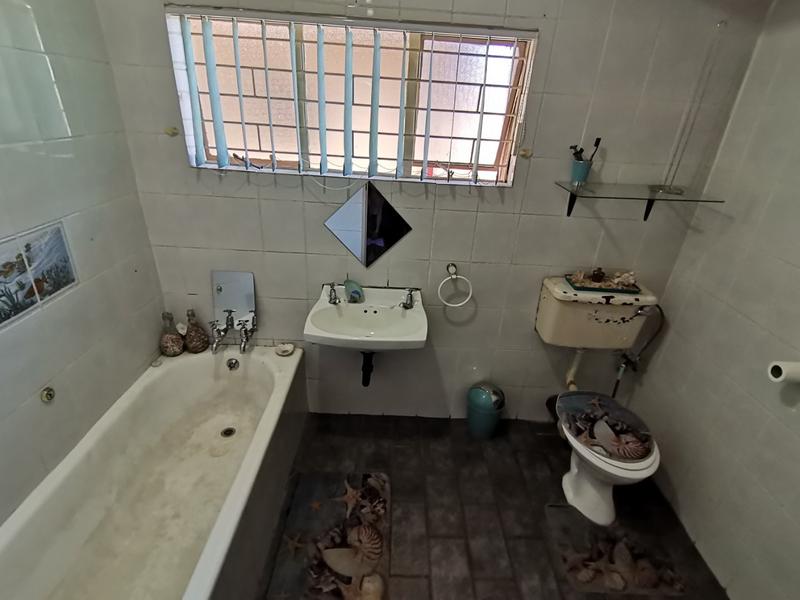 4 Bedroom Property for Sale in Vanderbijlpark SE 6 Gauteng