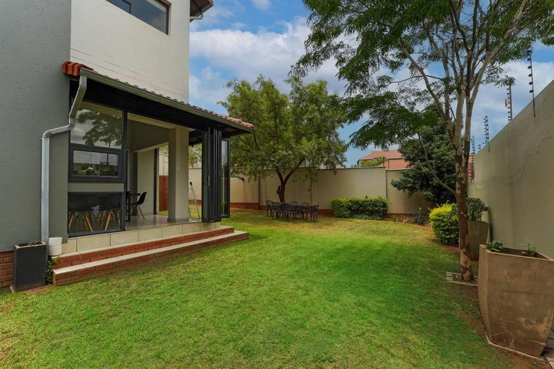 4 Bedroom Property for Sale in Paulshof Gauteng