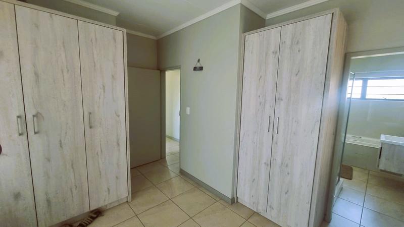 3 Bedroom Property for Sale in Amberfield Gauteng