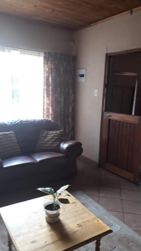 To Let 1 Bedroom Property for Rent in Mantevrede Gauteng