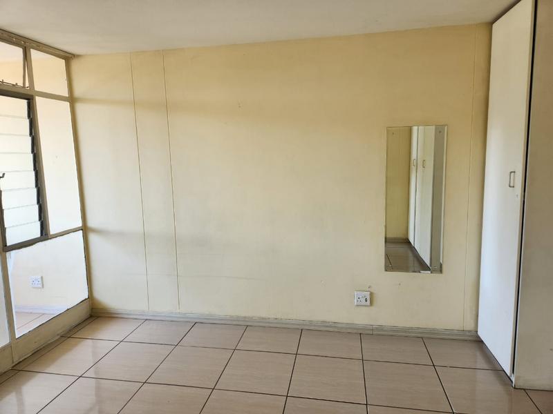 2 Bedroom Property for Sale in Sunnyside Gauteng