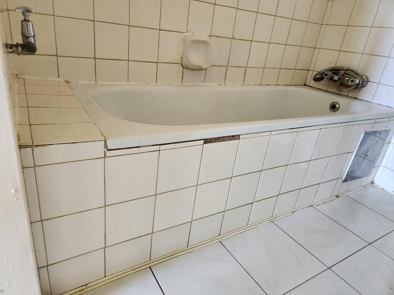 2 Bedroom Property for Sale in Sunnyside Gauteng