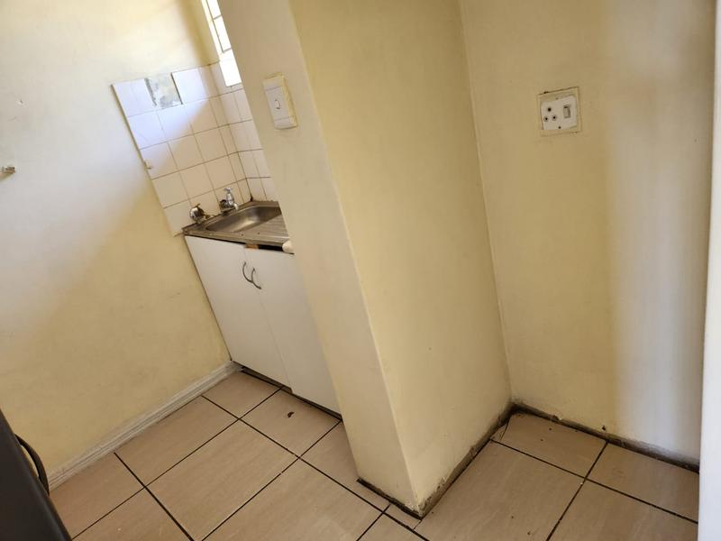 2 Bedroom Property for Sale in Sunnyside Gauteng