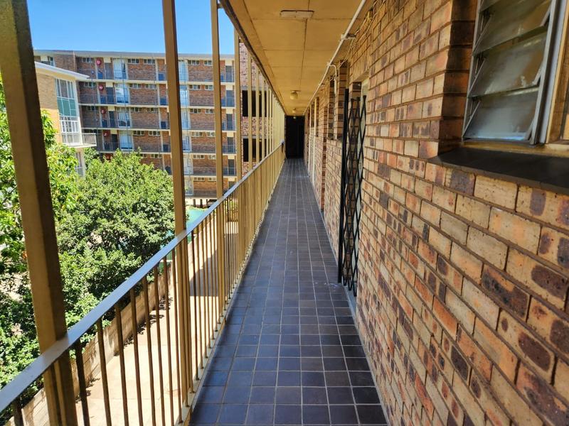 2 Bedroom Property for Sale in Sunnyside Gauteng