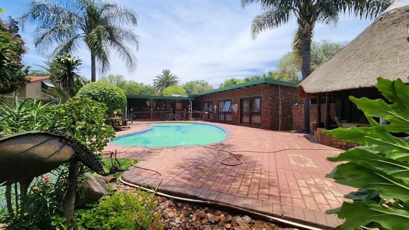 3 Bedroom Property for Sale in Wierda Park Gauteng