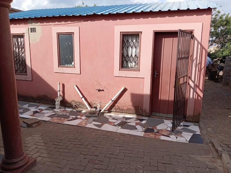 2 Bedroom Property for Sale in Palm Ridge Gauteng