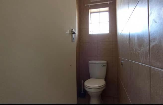 2 Bedroom Property for Sale in Thatch Hill Estate Gauteng