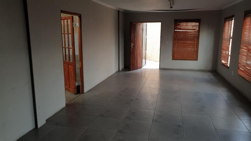 To Let commercial Property for Rent in Halfway House Gauteng