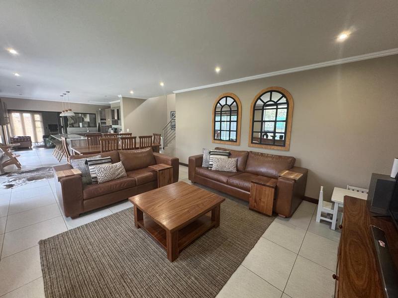 5 Bedroom Property for Sale in Midstream Ridge Gauteng