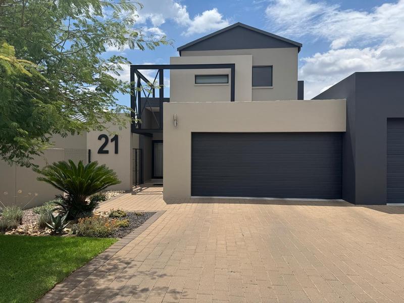 5 Bedroom Property for Sale in Midstream Ridge Gauteng