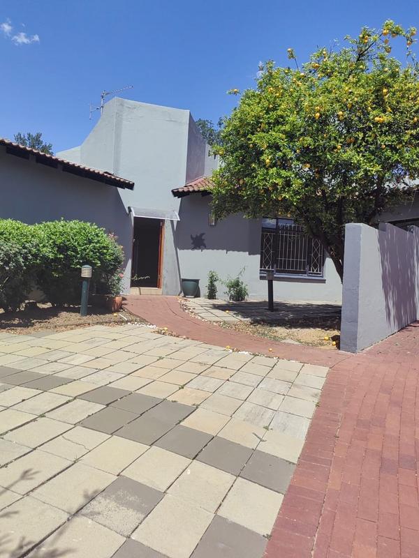 4 Bedroom Property for Sale in Strathavon Gauteng