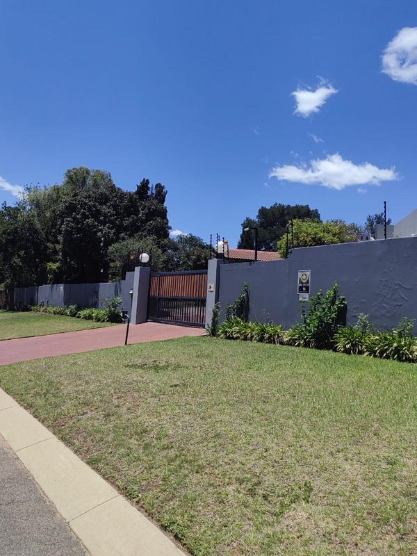 4 Bedroom Property for Sale in Strathavon Gauteng